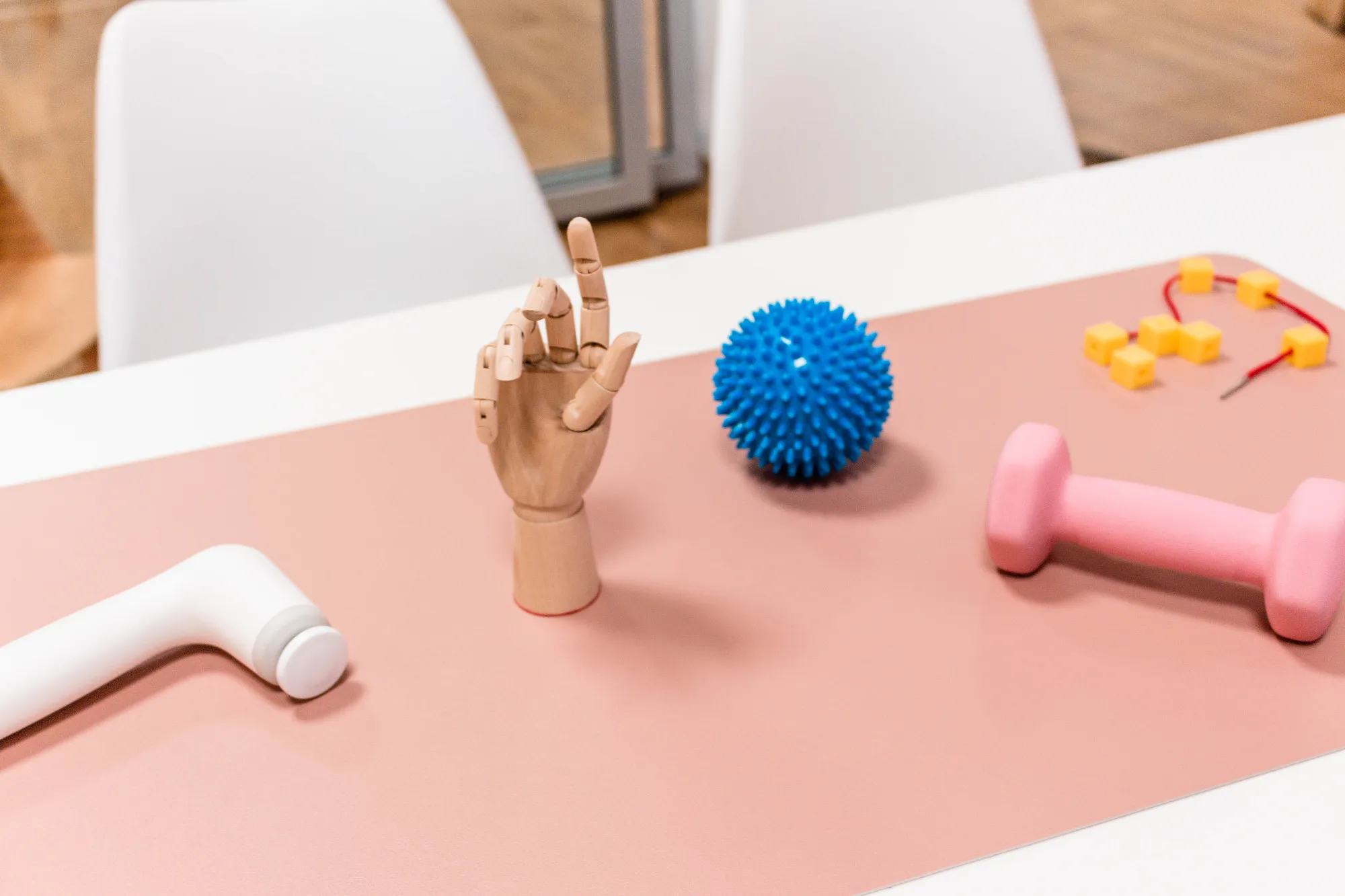 Foto: Ergotherapie-Raum mit Therapiematerial